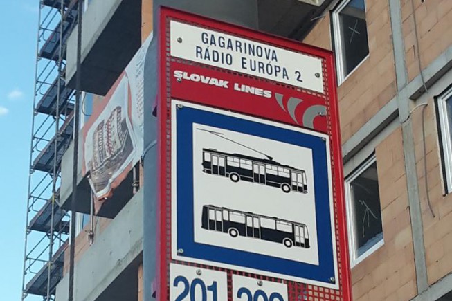Keď celoplošné rádio robí nelogický lokálny marketing...