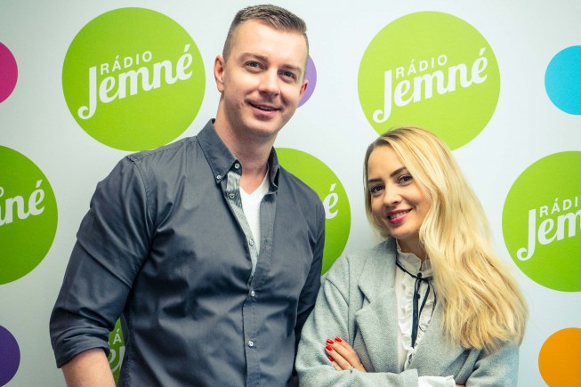 Rannú šou Rádia Jemné posilní Barbora Rakovská Rannú šou Rádia Jemné posilní Barbora Rakovská