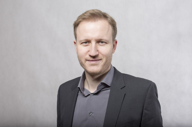 Ľuboš Kukliš sa vzdal funkcie riaditeľa Kancelárie Rady Ľuboš Kukliš sa vzdal funkcie riaditeľa Kancelárie Rady