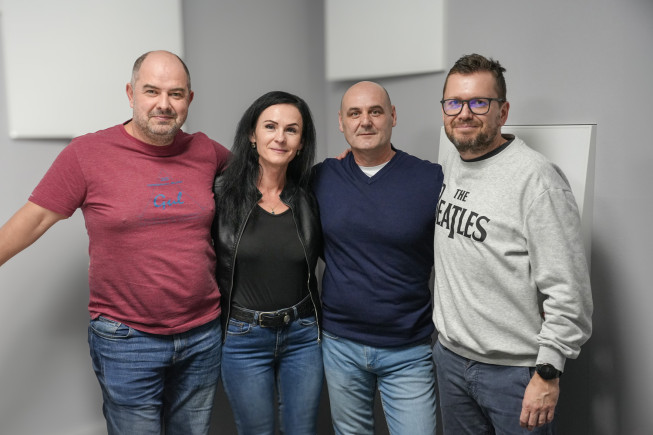 Veľkolepá svadba naživo v Rádiu Expres. Svedkami sa stanú poslucháči Hemendexu Veľkolepá svadba naživo v Rádiu Expres. Svedkami sa stanú poslucháči Hemendexu