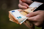 Výdavky na reklamu dosiahli vlani 1,08 miliardy eur