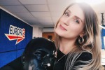 Novou posilou Rádia Europa 2 sa stala speváčka a moderátorka Lea Daniš Novou posilou Rádia Europa 2 sa stala speváčka a moderátorka Lea Daniš